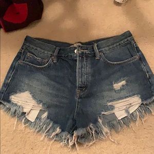 Loving good vibrations cutoff shorts